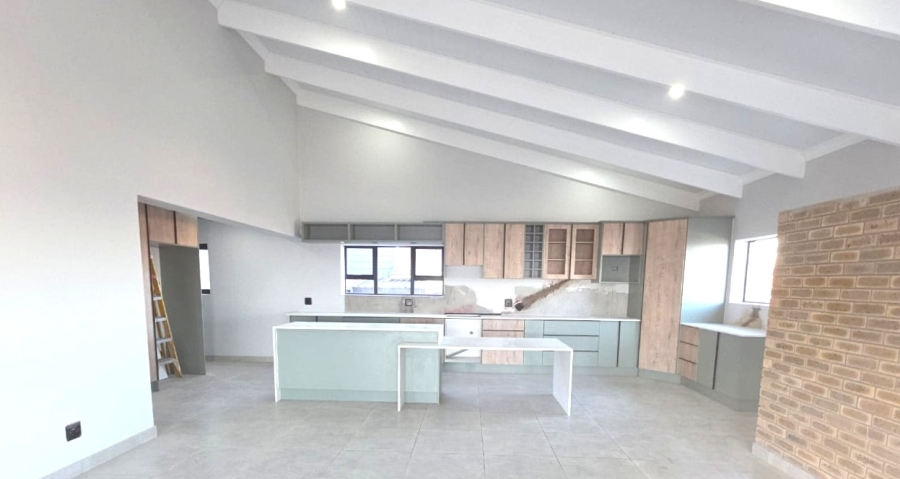 3 Bedroom Property for Sale in Dana Bay Western Cape